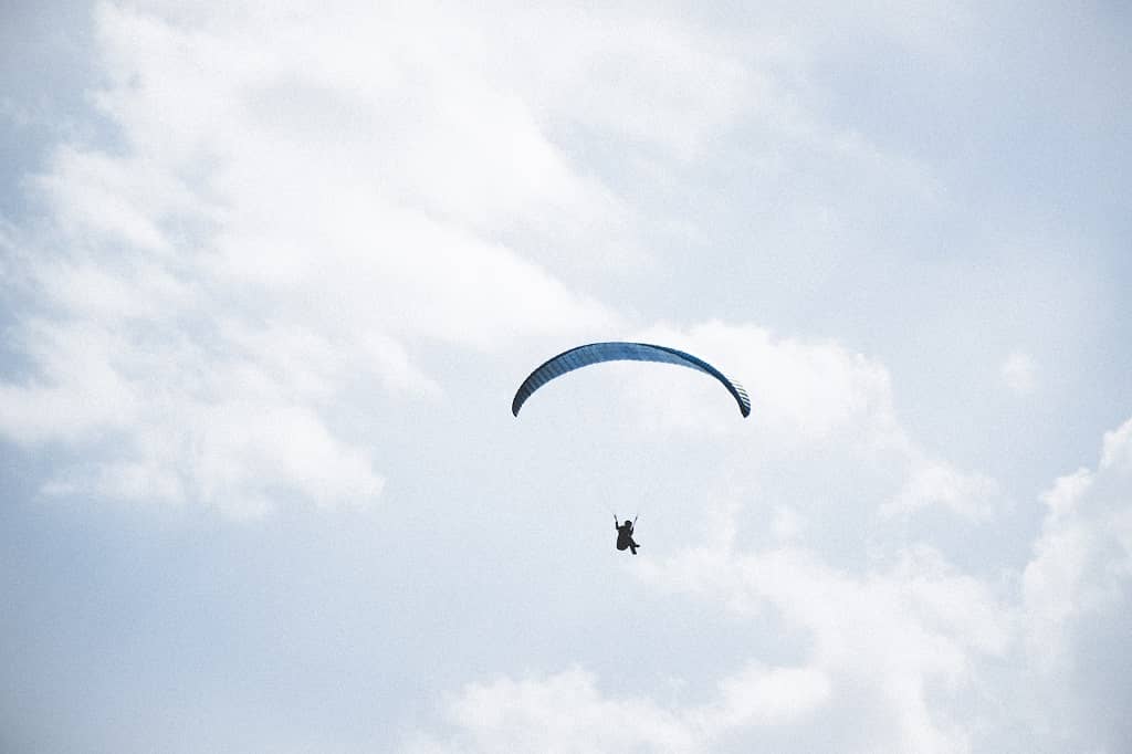 Paragliding in Marhi