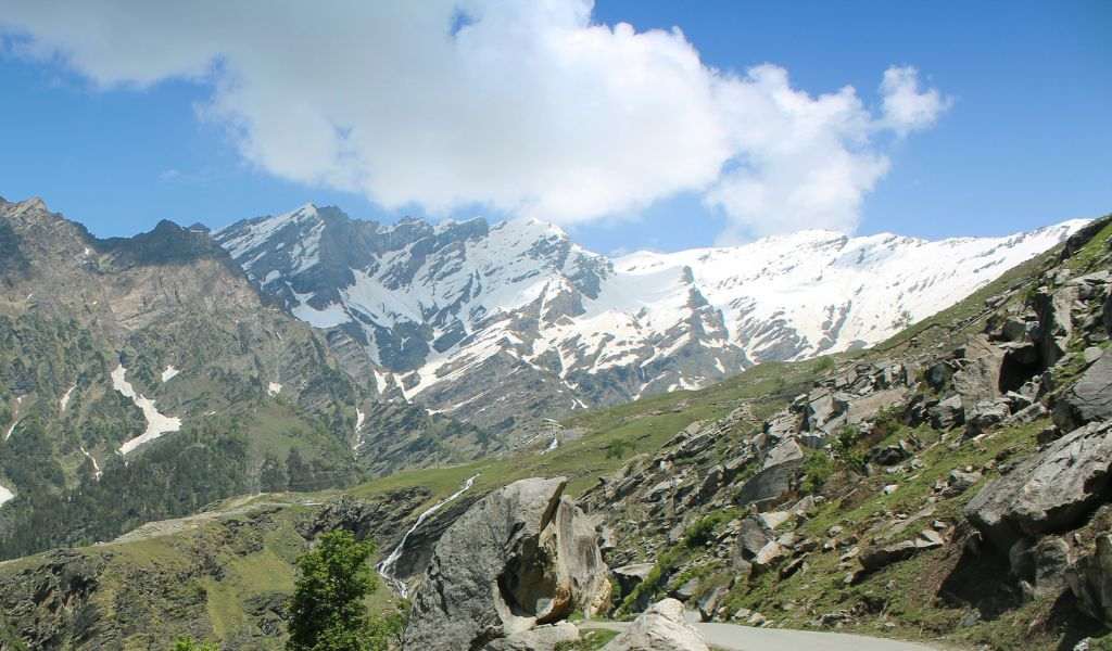 Chobu Pass Pangi Valley