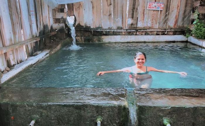  a girl in kheerganga hotspring